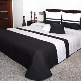 DomTextilu Prehoz na manželskú posteľ čierno bielej farby 220 x 240 cm  47885-220093