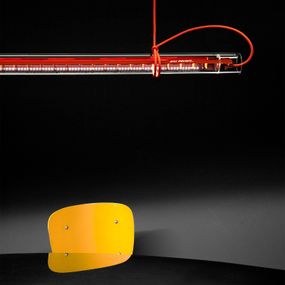 Ingo Maurer Tubular závesné LED svietidlo červené, Obývacia izba / jedáleň, sklo, kov, textilný kábel, plast, 25W, P: 125 cm