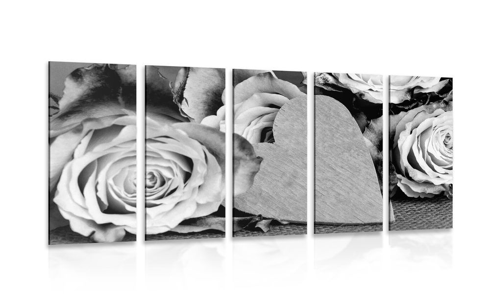 5-dielny obraz valentínske ruže v čiernobielom prevedení