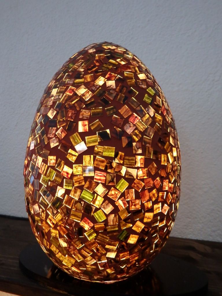 Stolná lampa EGG hnedá, 30 cm, ručná práca