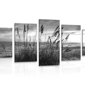5-dielny obraz západ slnka na pláži v čiernobielom prevedení