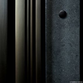 FLOS Bellhop vonkajšia nástenná, 2700K, čierna, hliník, oceľ, nehrdzavejúca oceľ, 8W