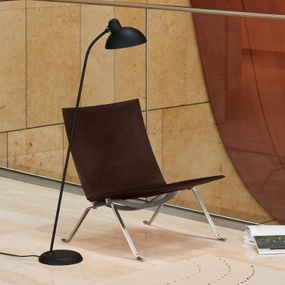 FRITZ HANSEN Kaiser Idell 6556-F matná čierna, Obývacia izba / jedáleň, oceľ, mosadz, E27, 60W, K: 125cm