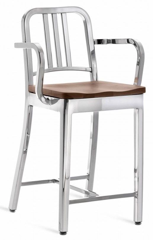 EMECO - Barová stolička s operadlami a dreveným sedadlom NAVY - nízka