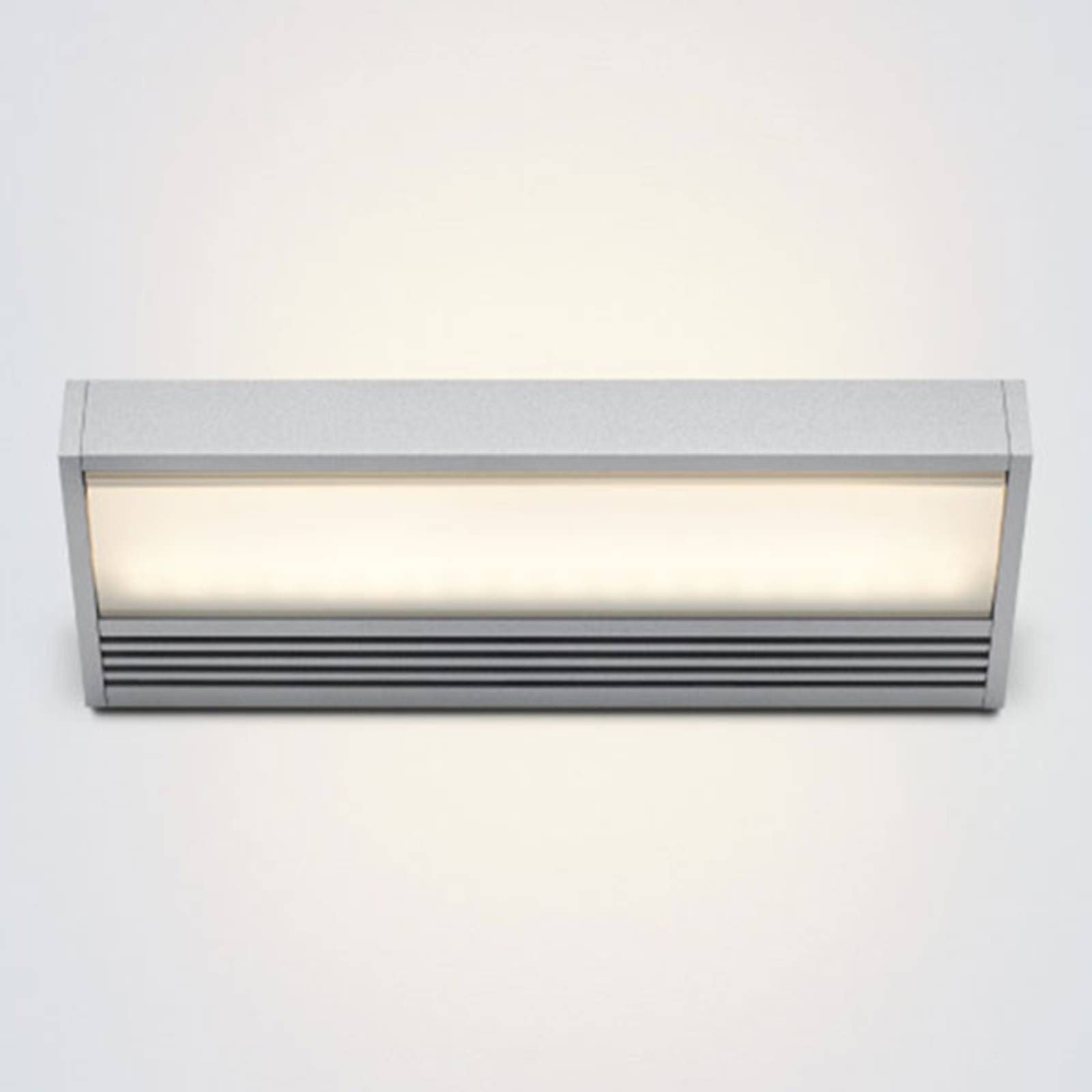 Serien Lighting serien.lighting SML – nástenné LED svetlo striebro, Obývacia izba / jedáleň, hliník, polykarbonát, 15W, L: 22 cm, K: 2.5cm