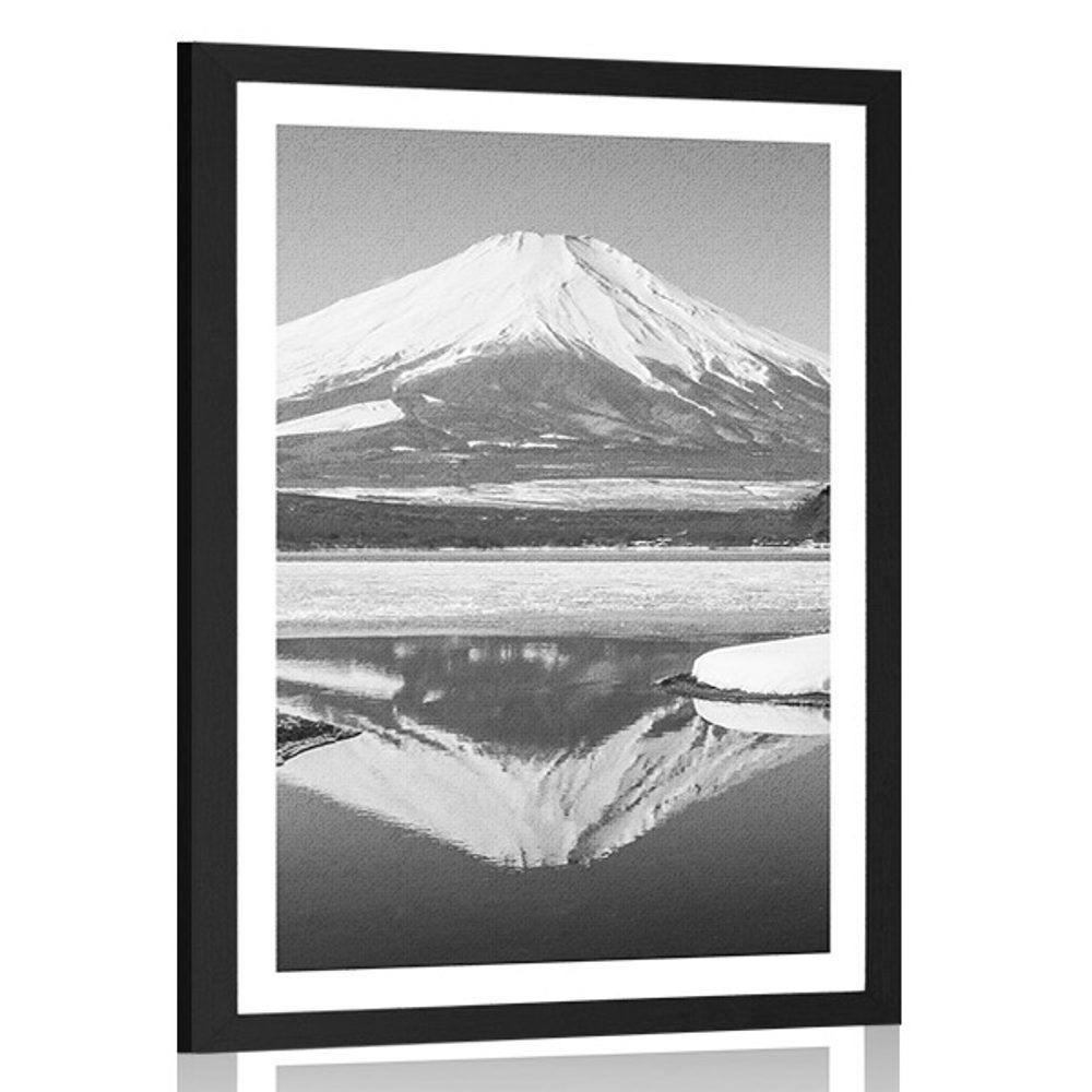 Plagát s paspartou japonská hora Fuji v čiernobielom prevedení - 30x45 black