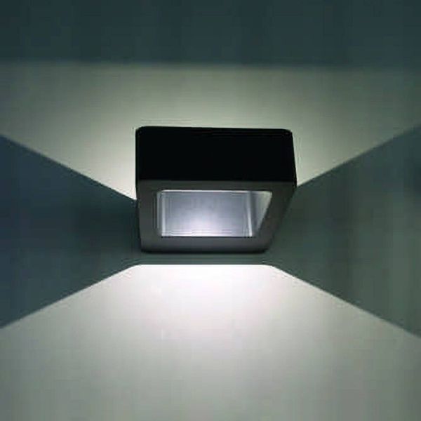 Heitronic Moderné nástenné LED svietidlo Juna vonkajšie, odliatok hliníkovej zliatiny, polykarbonát, 6W, L: 12 cm, K: 5cm