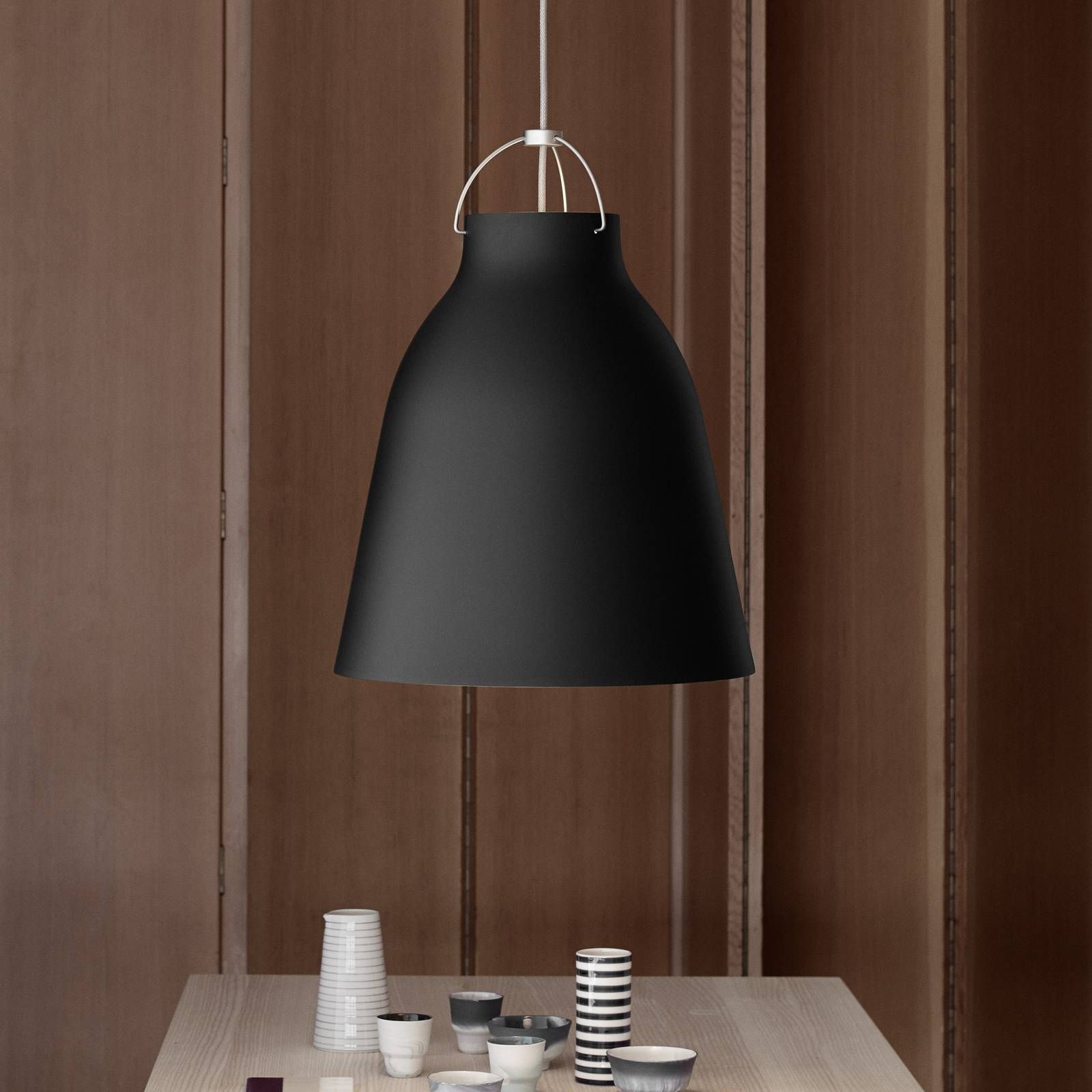 FRITZ HANSEN Caravaggio P3 matná čierna, Obývacia izba / jedáleň, hliník, oceľ, E27, 100W, K: 51.6cm