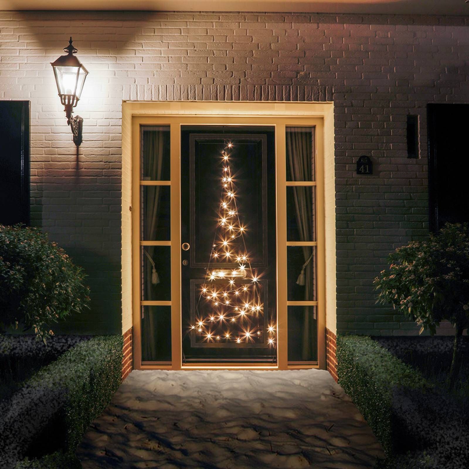 Fairybell Vianočný stromček na dvere 120 LED, elastický pás z tkaniny, 1W, L: 85 cm, K: 210cm