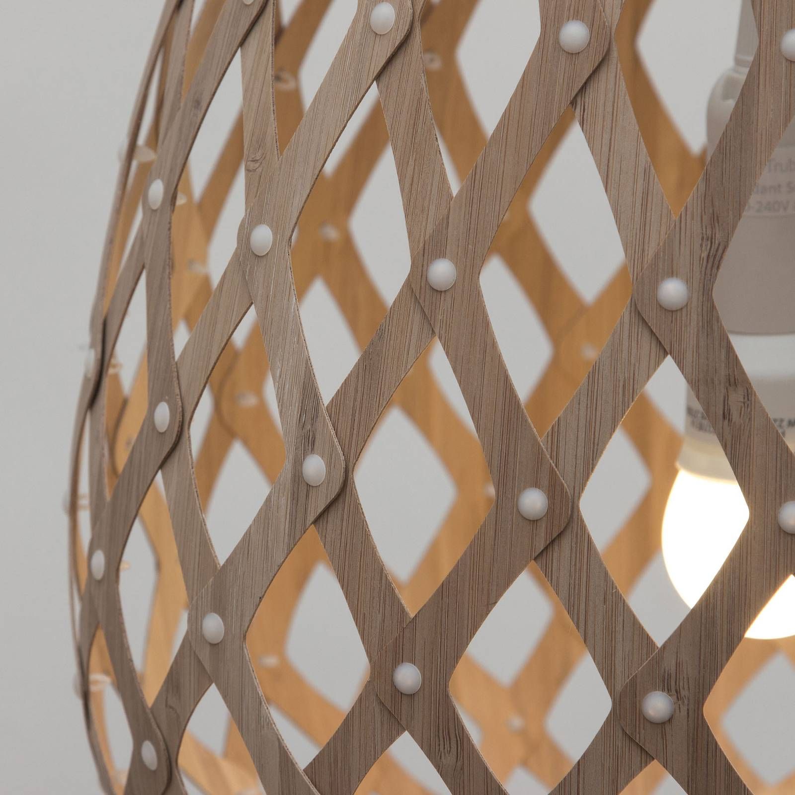 david trubridge Koura závesná lampa 50 cm karamel, Obývacia izba / jedáleň, bambus, E14, 60W, K: 50cm