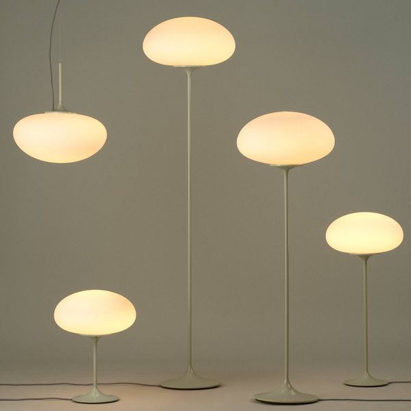 GUBI Stemlite stolná lampa, sivá, 42 cm, Obývacia izba / jedáleň, kov, sklo, E27, 60W, K: 42cm