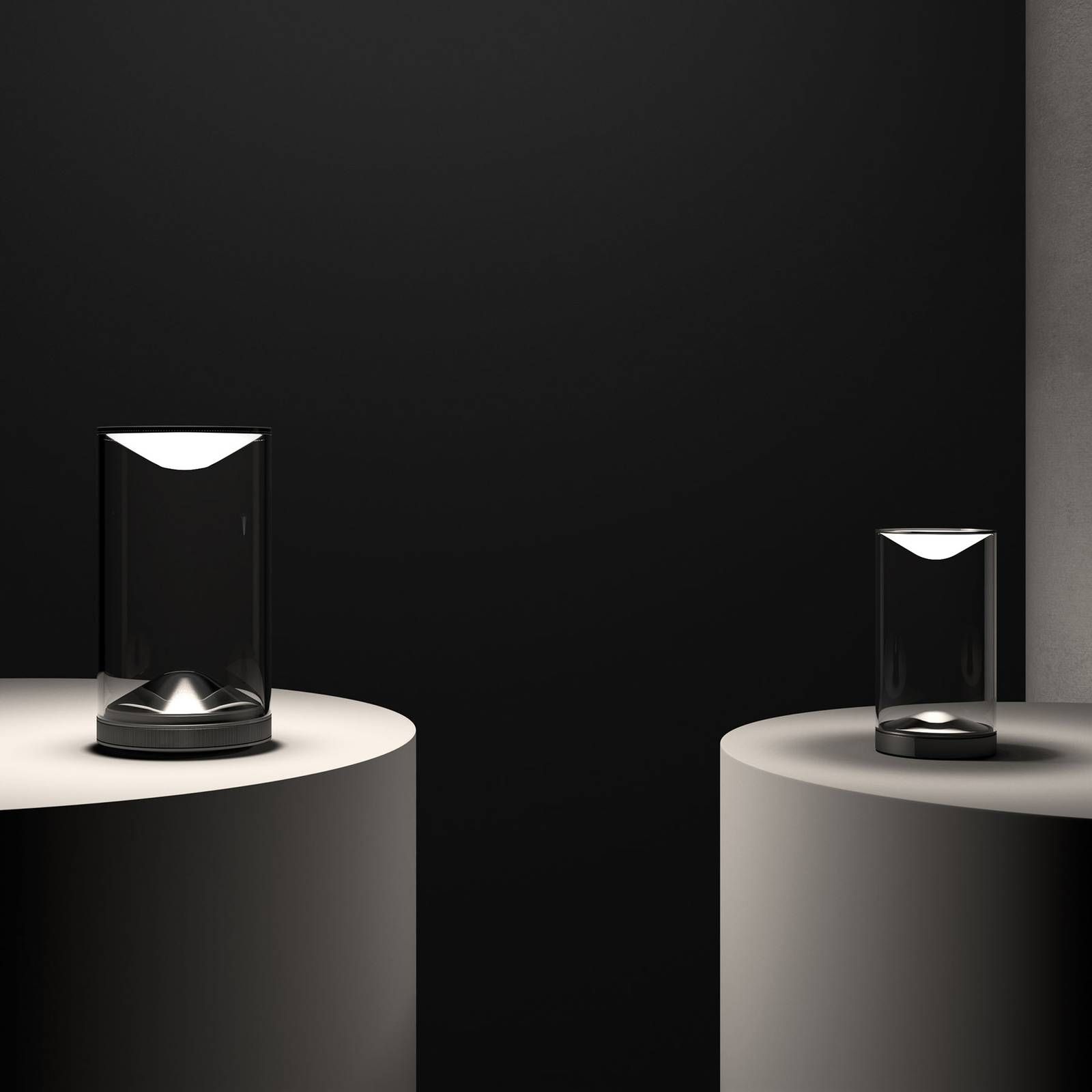 Lumina Eva stolná LED 3000K podstavec čierny Ø18cm, Spálňa, oceľ, borokremičité sklo, 18W, K: 30cm
