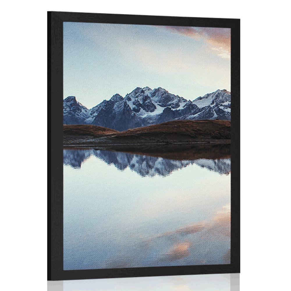 Plagát oslnivý západ slnka nad horským jazerom - 60x90 black