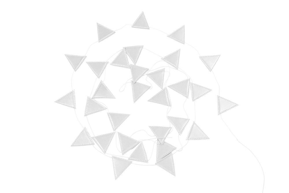 Girlanda trojuholníky 3,3 m - Silver