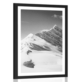 Plagát s paspartou zasnežené pohorie v čiernobielom prevedení - 60x90 black