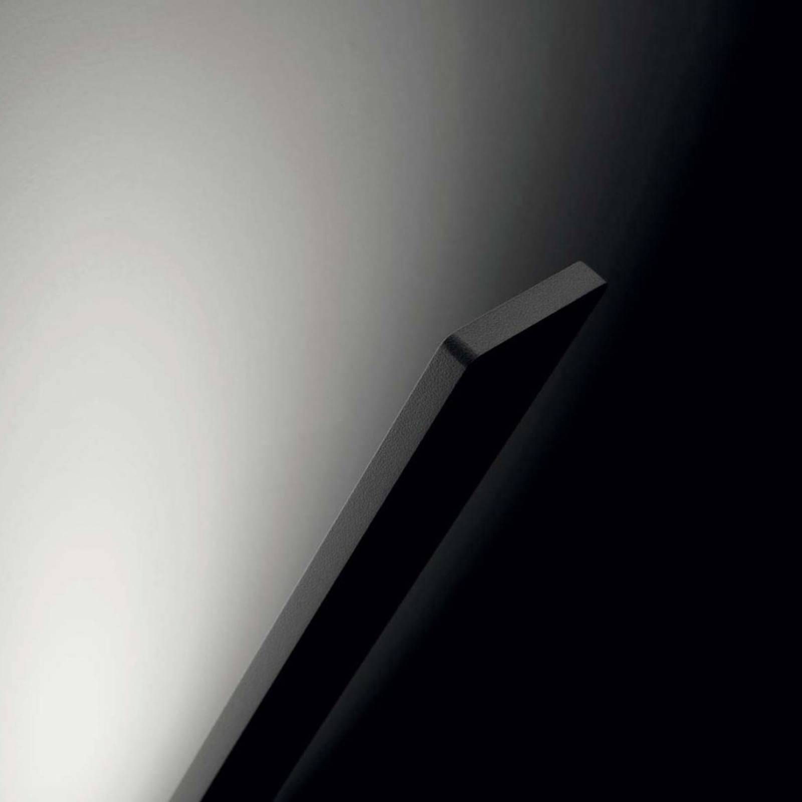 Stilnovo nástenné LED svetlo Lama, 3 000 K, čierna, Obývacia izba / jedáleň, hliník, polykarbonát, 21W, L: 7 cm, K: 49.5cm