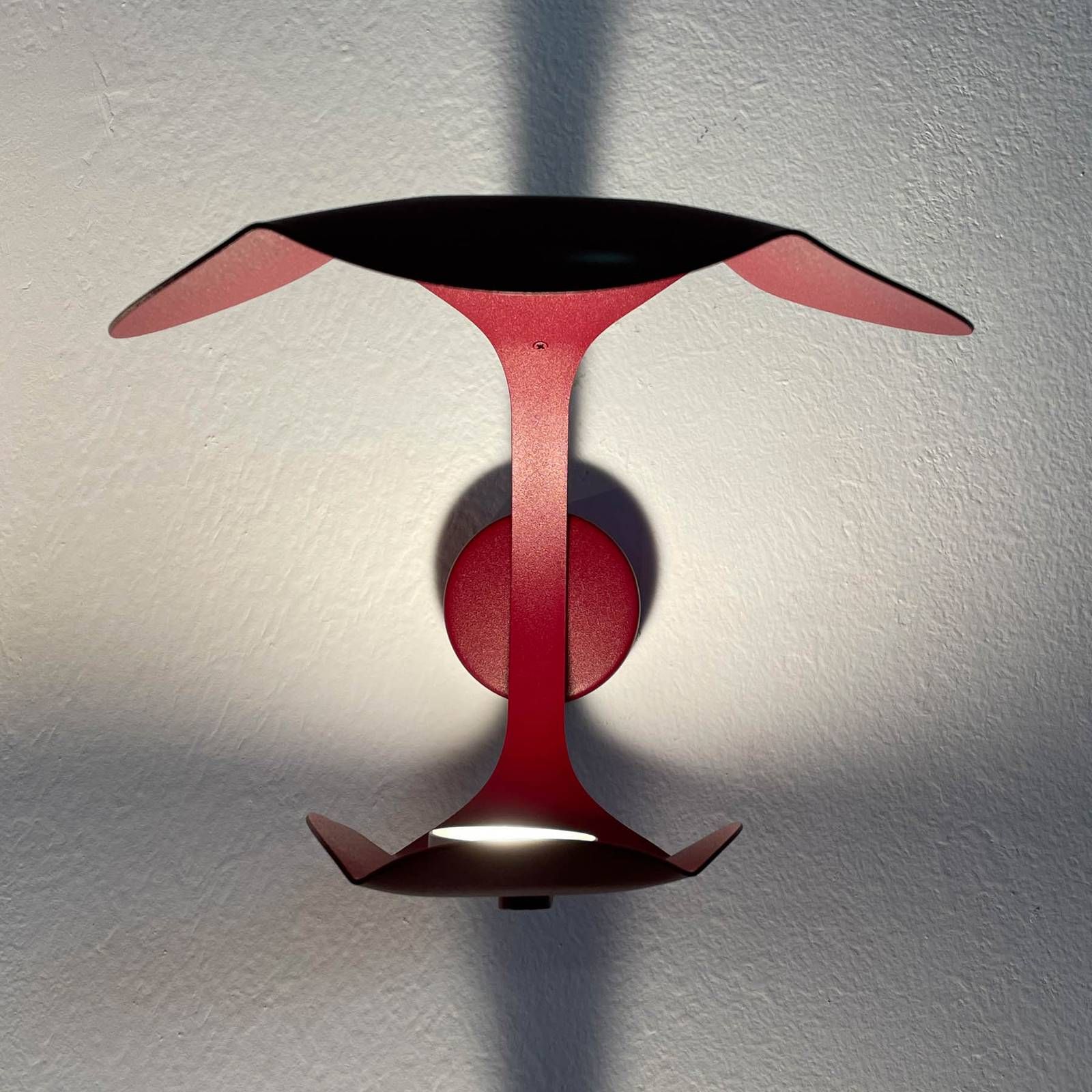 Knikerboker Le Gigine nástenné LED svetlo, červená, Obývacia izba / jedáleň, oceľ, 6W, L: 18 cm, K: 16cm