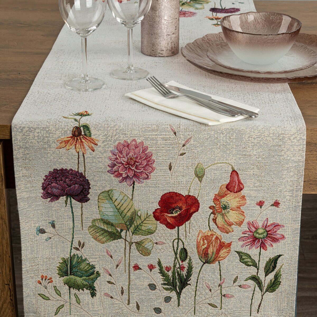 Gobelinový behúň na stôl Kvety 40x100 cm - PostelnePrehozy.sk
