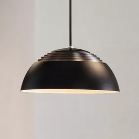 Louis Poulsen AJ Royal závesné LED 25 cm čierne, Obývacia izba / jedáleň, hliník, oceľ, akryl, 8W, K: 11.4cm