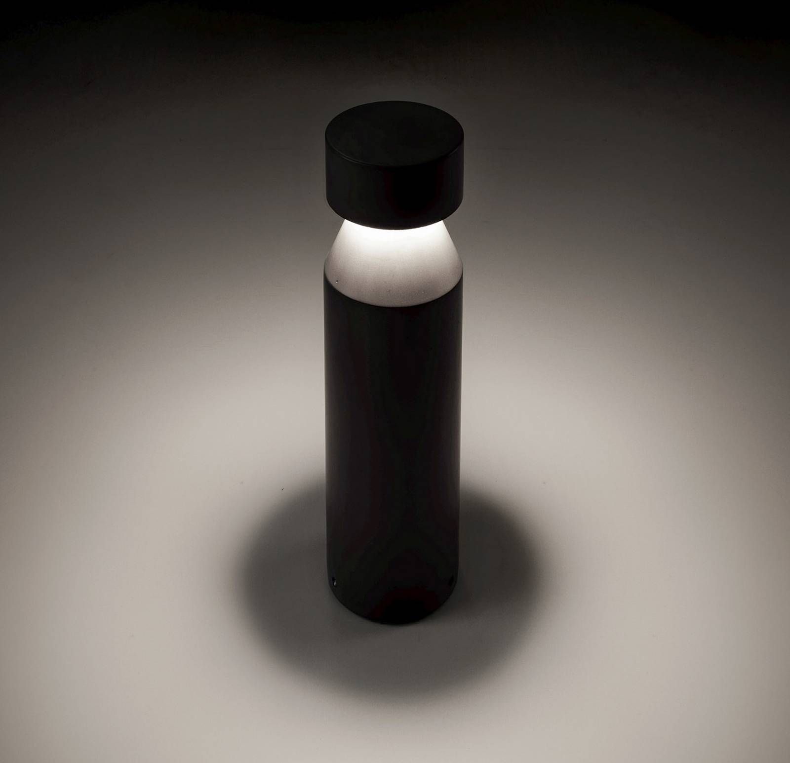 LEDS-C4 Row soklové LED svietidlo 50 cm, cement, polykarbonát, 17.4W, K: 50cm