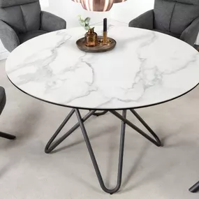 Estila Industriálny okrúhly jedálenský stôl Industria Marbleux v modernom prevedení so sklenenou doskou s mramorovým vzhľadom 120cm