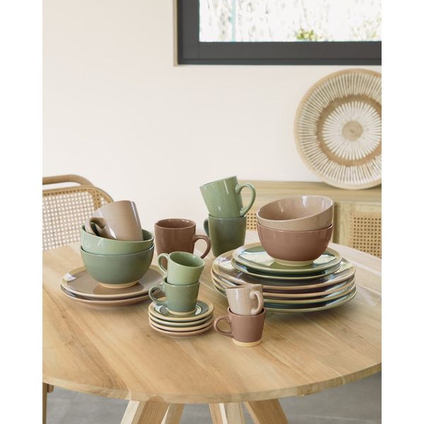 Jedálenský stôl z tíkového dreva Kave Home Maial, ø 90 cm