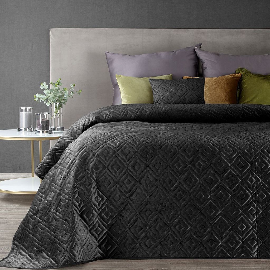 DomTextilu Luxusny čierny prehoz na posteľ prešívaný módnym reliéfnym vzorom Šírka: 170 cm | Dĺžka: 210 cm 41225-201064