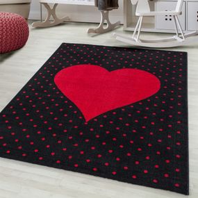 DomTextilu Krásny detský koberec na hranie červené srdce 42011-197368