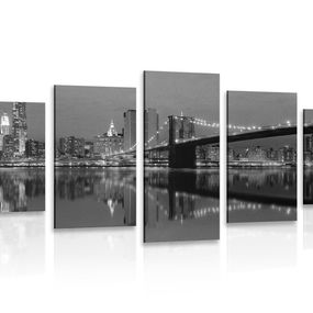 5-dielny obraz odraz Manhattanu vo vode v čiernobielom prevedení - 100x50