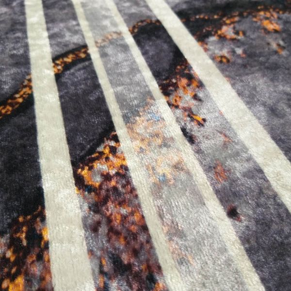DomTextilu Protišmykový koberec tmavosivej farby so vzorom 55131-234541