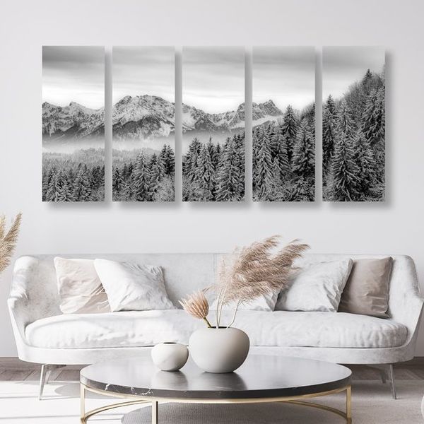 5-dielny obraz zamrznuté hory v čiernobielom prevedení - 100x50