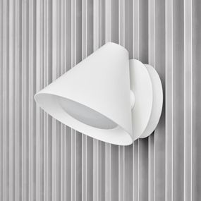 Louis Poulsen Keglen nástenné svetlo 3 000K biela, Obývacia izba / jedáleň, hliník, železo, polykarbonát, 8.5W, K: 16.9cm