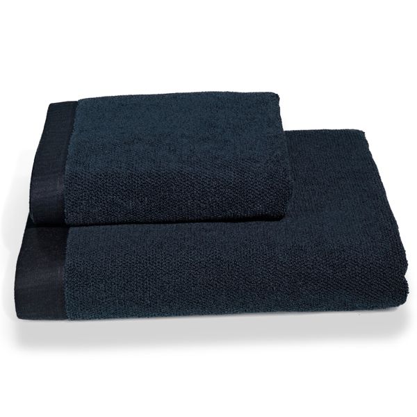 Soft Cotton Uterák LORD 50x100 cm. Froté vaflové uteráky LORD 50x100 cm s vysokou gramážou a antibakteriálnou ochranou sú vyrobené z egejskej 100% česanej bavlny. Modrá