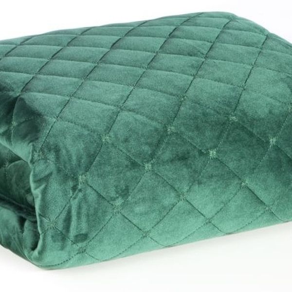 DomTextilu Jednofarebný prehoz na posteľ zelenej farby s jemným prešívaním Šírka: 170 cm | Dĺžka: 210 cm 28534-158521