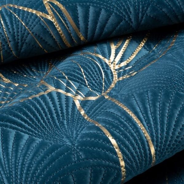 DomTextilu Dizajnový prehoz na posteľ LOTOS modrej farby so zlatým motívom Šírka: 170 cm | Dĺžka: 210 cm 68993-244835