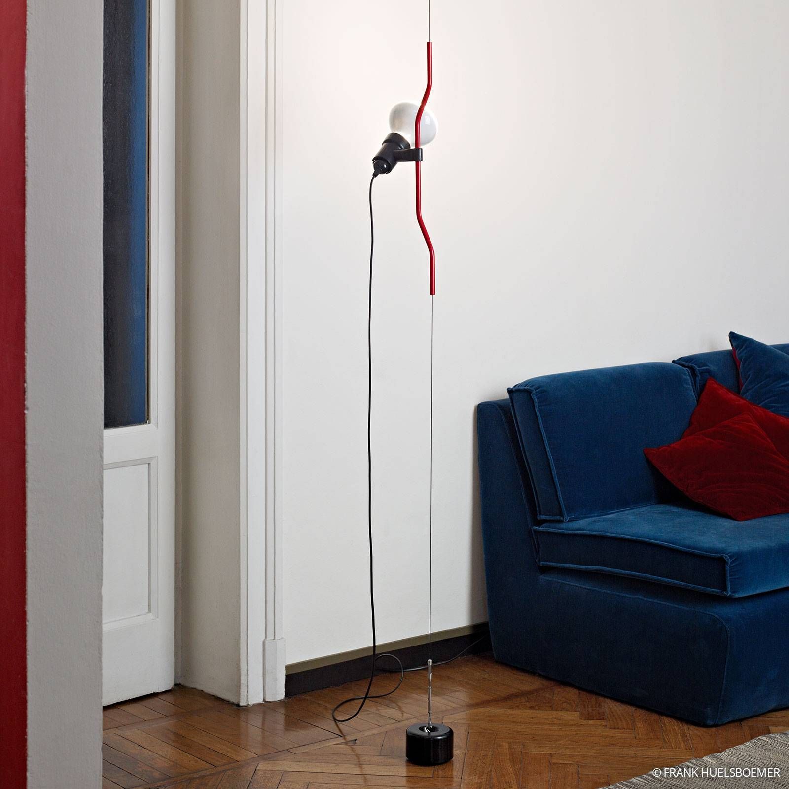 FLOS Parentesi – stojaca závesná lampa, červená, Obývacia izba / jedáleň, oceľ, elastomér, E27, 150W, K: 400cm