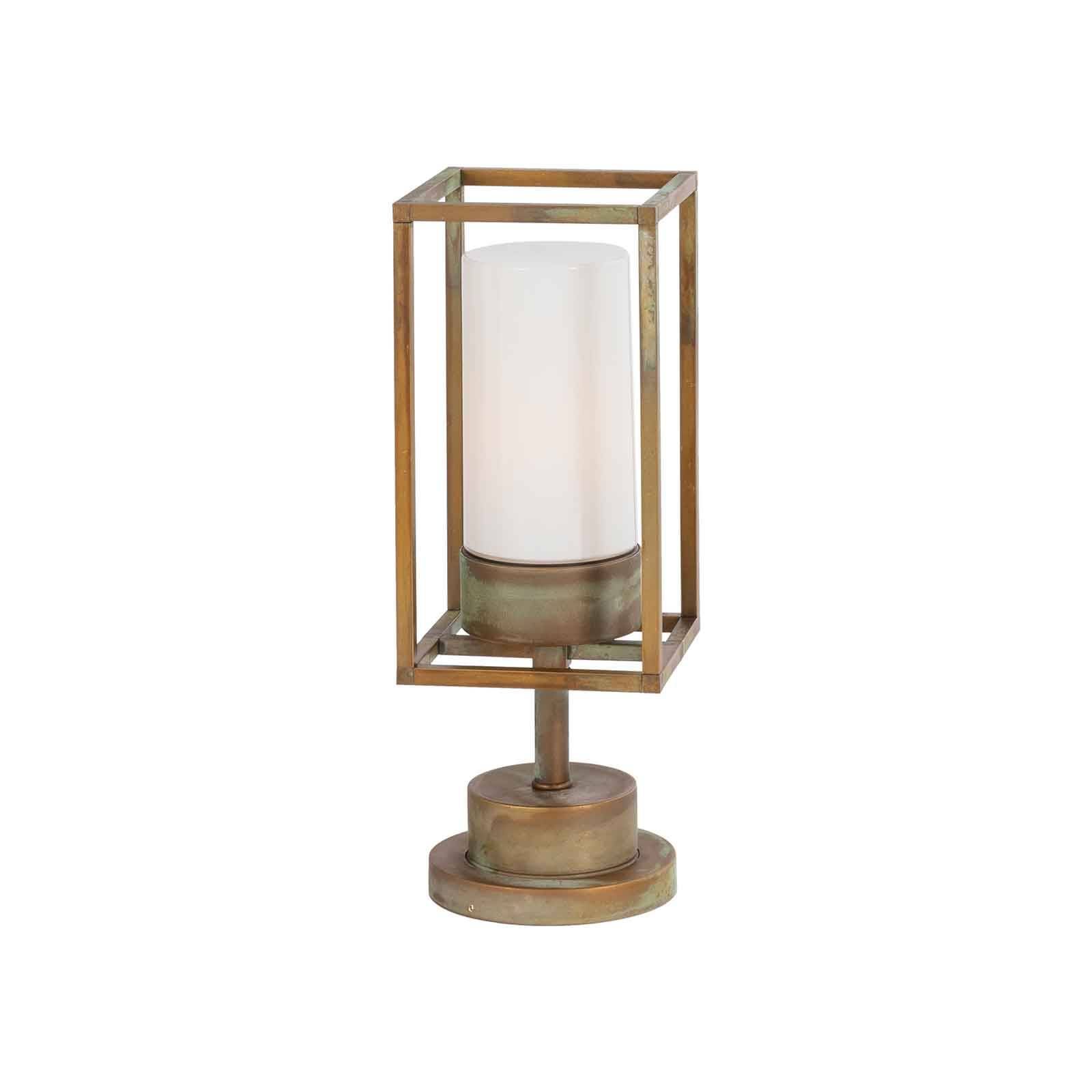 Moretti Luce Soklové svietidlo Cubic³ 3369 mosadz/opál, mosadz, sklo, E27, 52W, P: 15 cm, L: 15 cm, K: 45cm