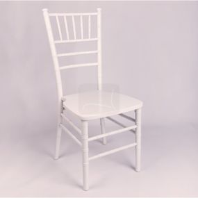 Chiavari stolička biela - plastová polypropylene
