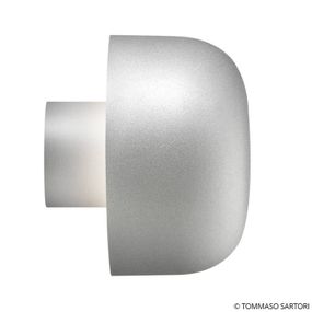 FLOS Bellhop vonkajšia nástenná, 4.000 K sivá, hliník, oceľ, nehrdzavejúca oceľ, 8W
