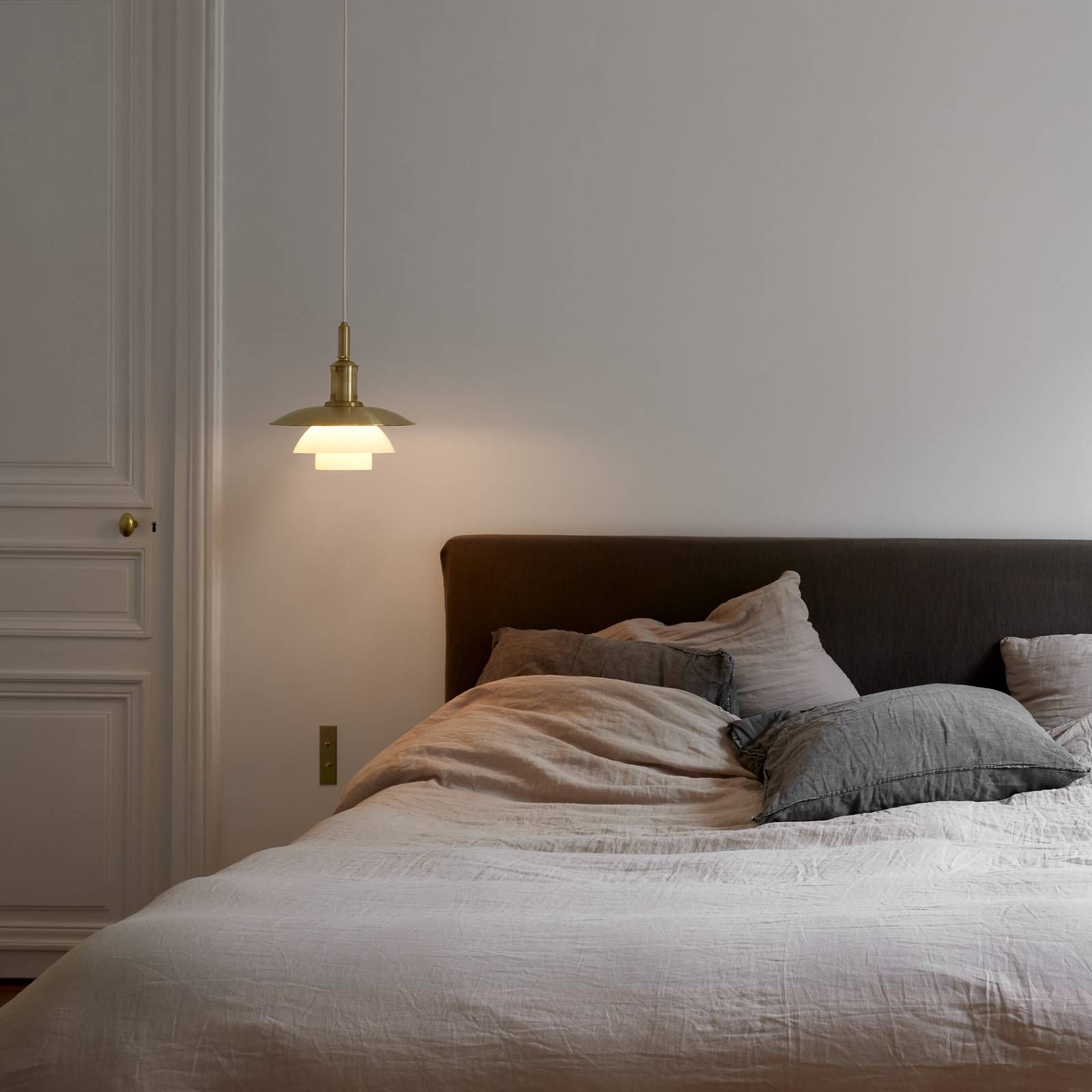 Louis Poulsen PH 3/3 závesné svetlo, mosadz/biela, Obývacia izba / jedáleň, hliník, E27, 60W, K: 30cm