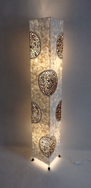 Stojacia lampa MIRABELLA , biela,perleť a bambus, ručná práca, 150 cm