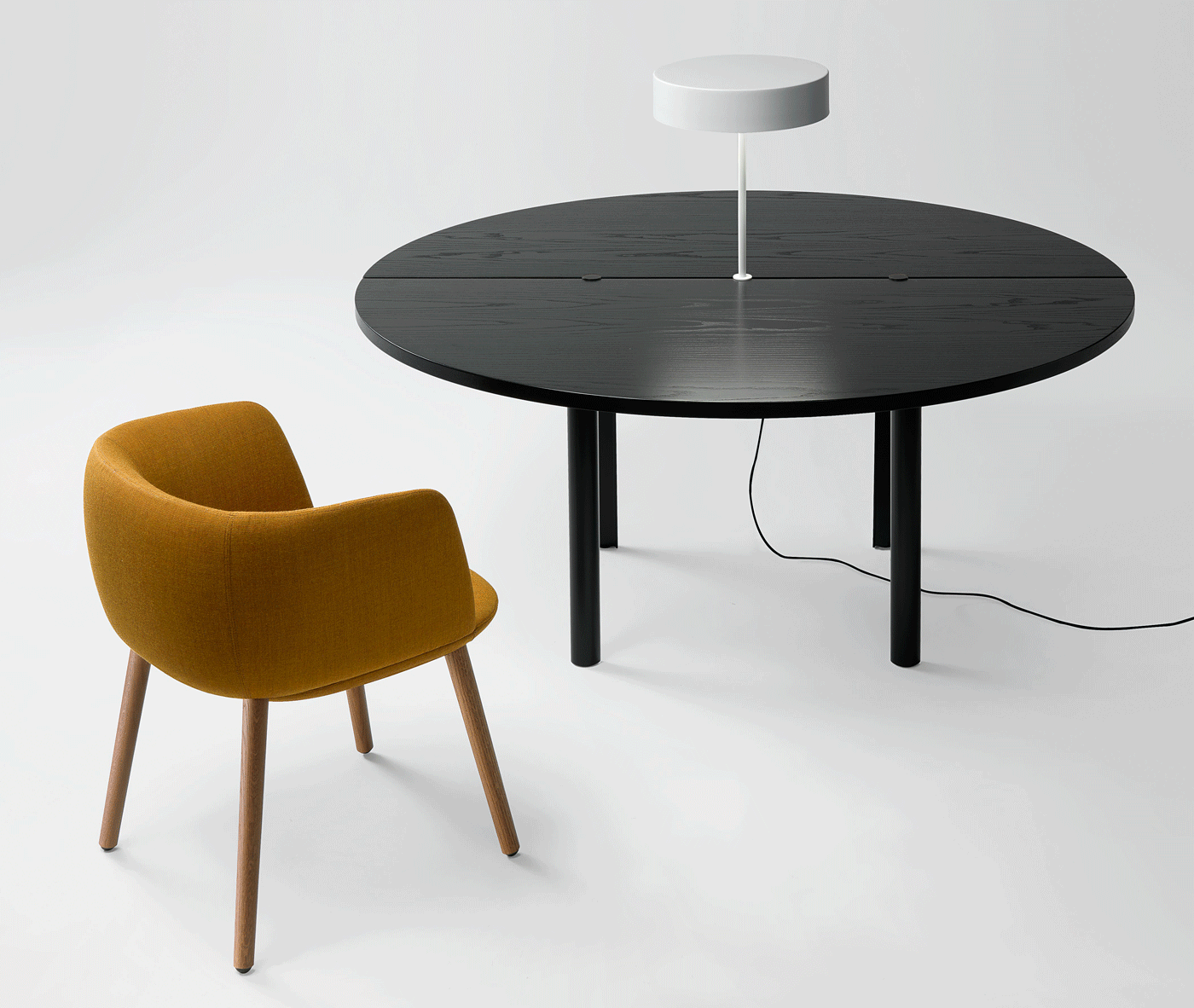 MAXDESIGN - Okrúhly stôl OFFSET