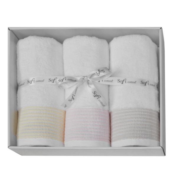 Soft Cotton Darčeková sada uterákov MOLLIS. Uteráky a osušky s antibakteriálnou ochranou sú vyrobené z česanej 100% prémiovej bavlny o gramáži 550 g / m2. Sada (3ks, 50x100 cm)