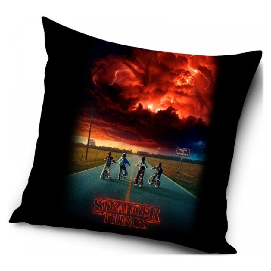 Carbotex · Povlak na vankúš Stranger Things - motív Storm Guards - 40 x 40 cm