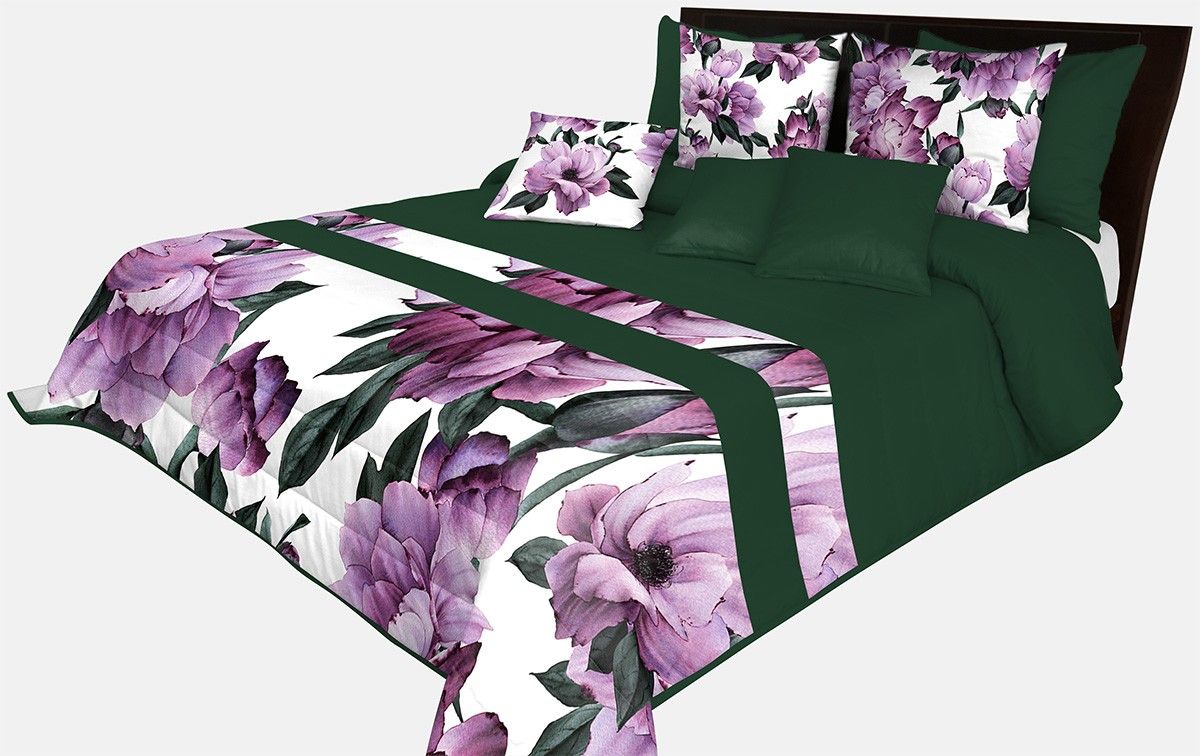 DomTextilu Prehoz na posteľ v krásnej zelenej farbe s potlačou dokonalých fialových kvetov Šírka: 240 cm | Dĺžka: 240 cm 65872-239606
