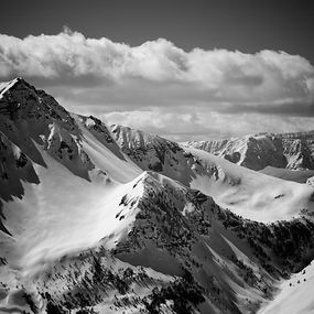 Čiernobiela Fototapeta Francúzske Alpy 330 - vliesová