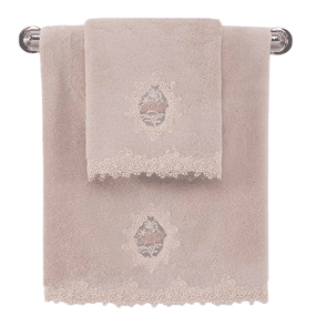 Soft Cotton Malé uteráky DESTAN 30x50cm. Malé uteráky Destan s čipkou 30x50cm a vyšitým ornamentom vo francúzskom štýle s vysokou gramážou,zaručuje vynikajúcu savosť a mäkkosť. Púdrová