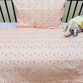 Obliečky bavlnené detské Hello Kitty TiaHome - 1x Vankúš 90x70cm, 1x Paplón 140x200cm