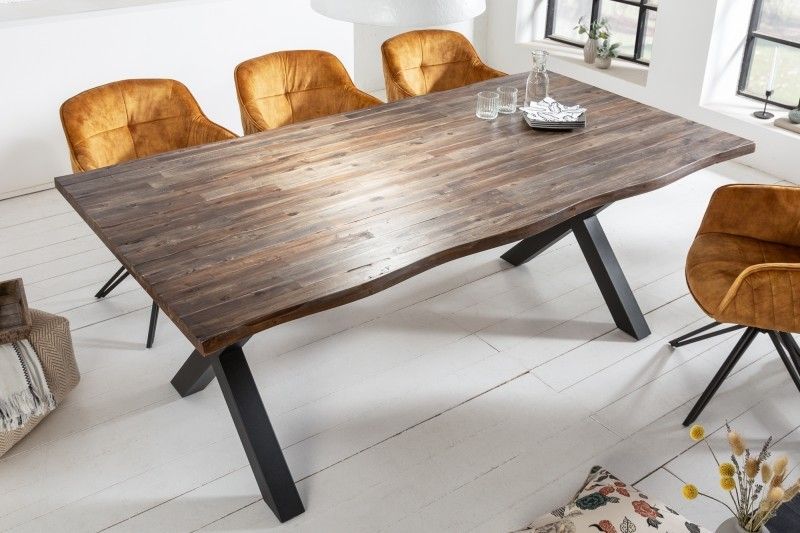 Estila Industriálny masívny jedálenský stôl Andala z akáciového dreva s kovovými nohami 200cm