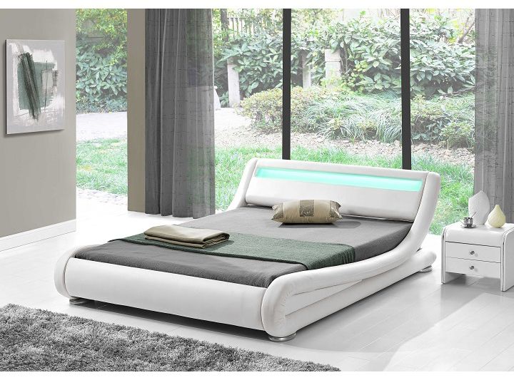 Manželská posteľ 180 cm Fanil (s roštom a LED)